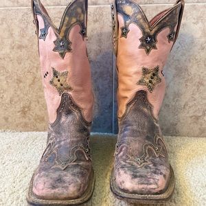 7.5 M Women’s Vintage Dan Post Square Toe Cowgirl Boots